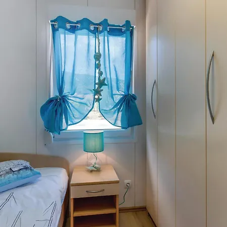 2 Bedroom Cozy In * Nerezine